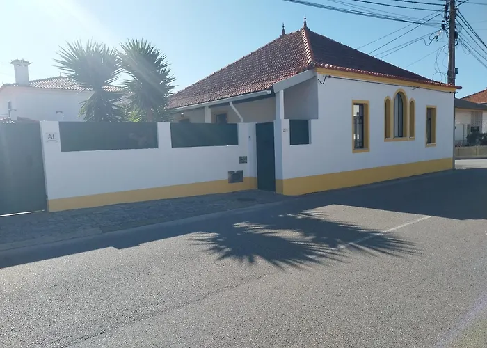 לינה וארוחת בוקר Casa Dos Pingos De Mel אבאירו